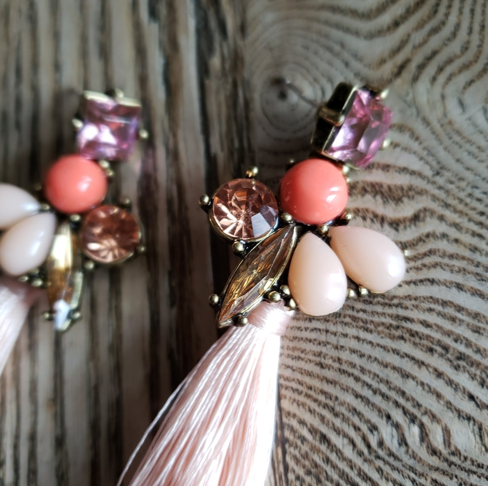 🔥BRAND NEW🔥Fringe Tassel Earrings 🧚‍♀️🎉💫 - Picture 3 of 8